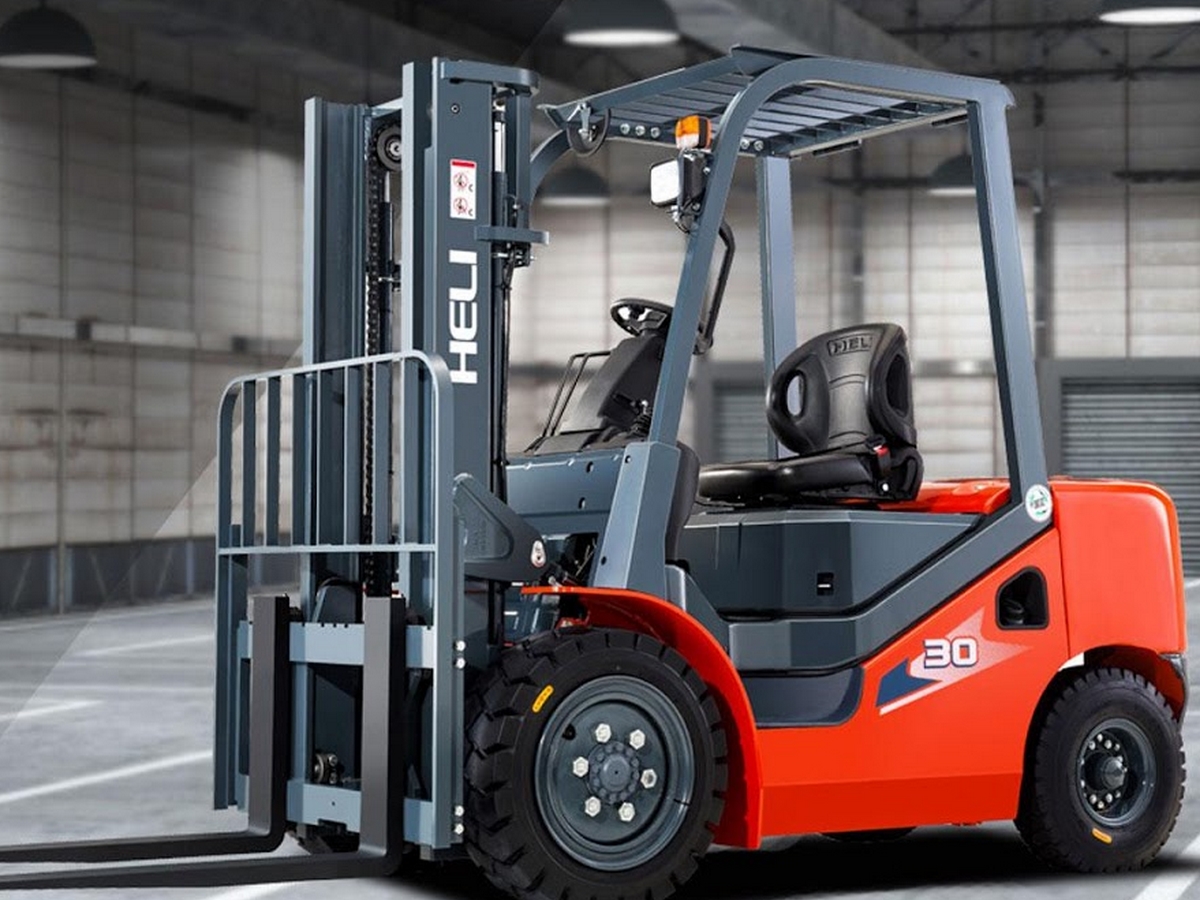 Power Lift Forklift